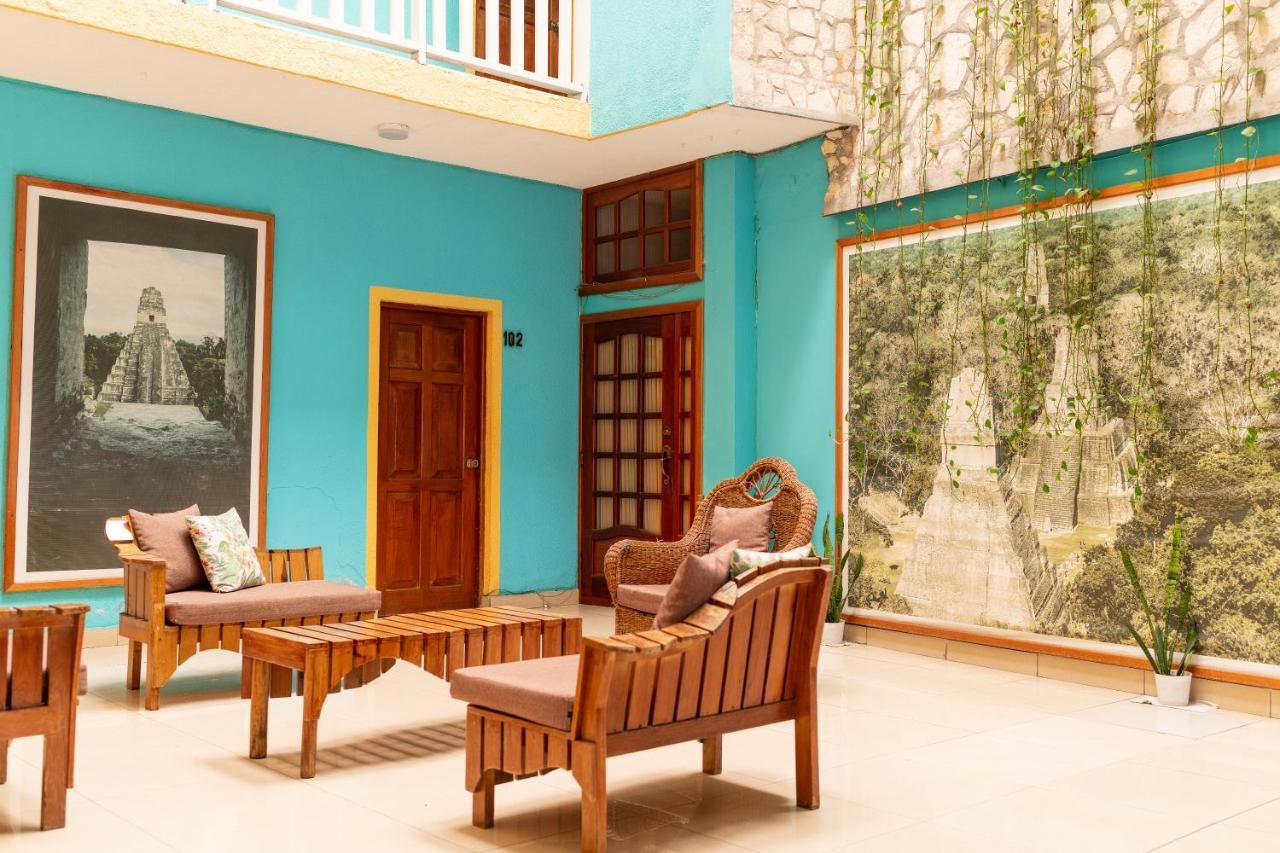 Hotel Santana Flores Exterior photo