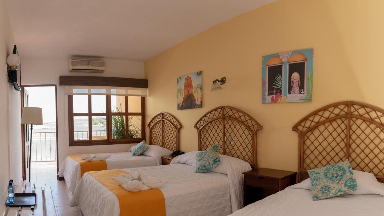 Hotel Santana Flores Exterior photo